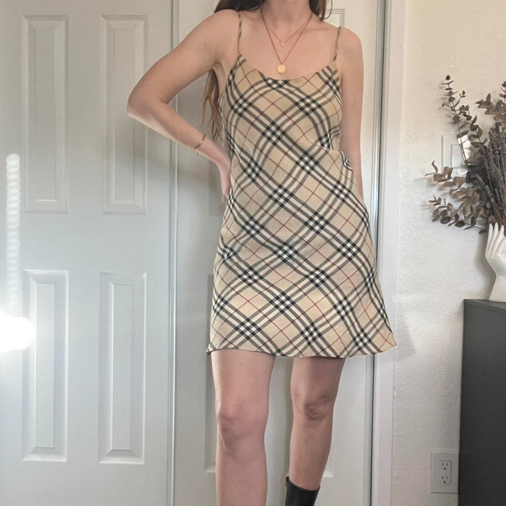 Burberry Nova Check linen mini dress 🇬🇧